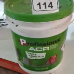 01 BALDE DE TINTA ACRÍLICA NA COR PÊSSEGO FOSCO DE 18L MARCA PROFISSIONAL ACR. (NO ESTADO) ATENÇÃO! FAZER A VISITAÇÃO ANTES DE ARREMATAR, NÃO SABEMOS SE FUNCIONA, LEILÃO NÃO TEM GARANTIA E NEM DEVOLUÇÃO, SUJEITO A POSSÍVEIS AVARIAS VISÍVEIS/OCULTAS E/OU AUSÊNCIA DE COMPONENTES.