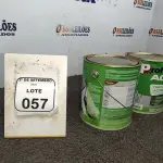02 LATAS DE TINTA ACRÍLICA DE 3,6L NA COR LUAR DO SERTÃO MARCA PROFISSIONAL ACR. (NO ESTADO) ATENÇÃO! FAZER A VISITAÇÃO ANTES DE ARREMATAR, NÃO SABEMOS SE FUNCIONA, LEILÃO NÃO TEM GARANTIA E NEM DEVOLUÇÃO, SUJEITO A POSSÍVEIS AVARIAS VISÍVEIS/OCULTAS E/OU AUSÊNCIA DE COMPONENTES.