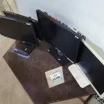 04 MONITORES DE MARCAS E MODELOS DIVERSOS. (NO ESTADO) ATENÇÃO! FAZER A VISITAÇÃO ANTES DE ARREMATAR, NÃO SABEMOS SE FUNCIONA, LEILÃO NÃO TEM GARANTIA E NEM DEVOLUÇÃO, SUJEITO A POSSÍVEIS AVARIAS VISÍVEIS/OCULTAS E/OU AUSÊNCIA DE COMPONENTES.