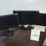 04 MONITORES DE MARCAS E MODELOS DIVERSOS. (NO ESTADO) ATENÇÃO! FAZER A VISITAÇÃO ANTES DE ARREMATAR, NÃO SABEMOS SE FUNCIONA, LEILÃO NÃO TEM GARANTIA E NEM DEVOLUÇÃO, SUJEITO A POSSÍVEIS AVARIAS VISÍVEIS/OCULTAS E/OU AUSÊNCIA DE COMPONENTES.