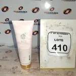 01 CREME LOÇÃO PERFUME DE 236ML MARCA VICTORIA SECRET. (NO ESTADO) ATENÇÃO! FAZER A VISITAÇÃO ANTES DE ARREMATAR, NÃO SABEMOS SE FUNCIONA, LEILÃO NÃO TEM GARANTIA E NEM DEVOLUÇÃO, SUJEITO A POSSÍVEIS AVARIAS VISÍVEIS/OCULTAS E/OU AUSÊNCIA DE COMPONENTES.