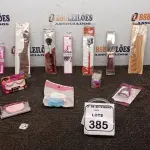01 LOTE COM UTENSÍLIOS DE HIGIENE E CUIDADOS PESSOAIS DIVERSOS. (NO ESTADO) ATENÇÃO! FAZER A VISITAÇÃO ANTES DE ARREMATAR, NÃO SABEMOS SE FUNCIONA, LEILÃO NÃO TEM GARANTIA E NEM DEVOLUÇÃO, SUJEITO A POSSÍVEIS AVARIAS VISÍVEIS/OCULTAS E/OU AUSÊNCIA DE COMPONENTES.