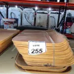 20 PLACAS DE MADEIRA. (NO ESTADO) ATENÇÃO! FAZER A VISITAÇÃO ANTES DE ARREMATAR, NÃO SABEMOS SE FUNCIONA, LEILÃO NÃO TEM GARANTIA E NEM DEVOLUÇÃO, SUJEITO A POSSÍVEIS AVARIAS VISÍVEIS/OCULTAS E/OU AUSÊNCIA DE COMPONENTES.