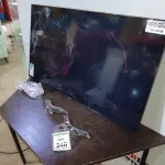 01 TV 50’’ MARCA LG. (NO ESTADO) ATENÇÃO! FAZER A VISITAÇÃO ANTES DE ARREMATAR, NÃO SABEMOS SE FUNCIONA, LEILÃO NÃO TEM GARANTIA E NEM DEVOLUÇÃO, SUJEITO A POSSÍVEIS AVARIAS VISÍVEIS/OCULTAS E/OU AUSÊNCIA DE COMPONENTES.