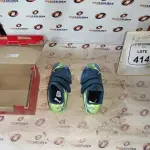 01 CHUTEIRA PUMA INFANTIL FUTURE VERDE VELCRO TAM 30. (NO ESTADO) ATENÇÃO! FAZER A VISITAÇÃO ANTES DE ARREMATAR, NÃO SABEMOS SE FUNCIONA, LEILÃO NÃO TEM GARANTIA E NEM DEVOLUÇÃO, SUJEITO A POSSÍVEIS AVARIAS VISÍVEIS/OCULTAS E/OU AUSÊNCIA DE COMPONENTES.