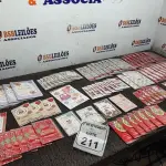 01 LOTE COM GRANDE QUANTIDADE DE CARTÕES DE MENSAGEM. (NO ESTADO) ATENÇÃO! FAZER A VISITAÇÃO ANTES DE ARREMATAR, NÃO SABEMOS SE FUNCIONA, LEILÃO NÃO TEM GARANTIA E NEM DEVOLUÇÃO, SUJEITO A POSSÍVEIS AVARIAS VISÍVEIS/OCULTAS E/OU AUSÊNCIA DE COMPONENTES.