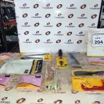 01 LOTE COM UTENSÍLIOS DE HIGIENE E CUIDADOS PESSOAIS DIVERSOS. (NO ESTADO) ATENÇÃO! FAZER A VISITAÇÃO ANTES DE ARREMATAR, NÃO SABEMOS SE FUNCIONA, LEILÃO NÃO TEM GARANTIA E NEM DEVOLUÇÃO, SUJEITO A POSSÍVEIS AVARIAS VISÍVEIS/OCULTAS E/OU AUSÊNCIA DE COMPONENTES.