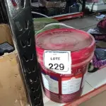 01 BALDE DE TINTA DE PISOS ACRÍLICO PREMIUM NA COR VERMELHO SEGURANÇA FOSCO 18L MARCA RENNER. (NO ESTADO) ATENÇÃO! FAZER A VISITAÇÃO ANTES DE ARREMATAR, NÃO SABEMOS SE FUNCIONA, LEILÃO NÃO TEM GARANTIA E NEM DEVOLUÇÃO, SUJEITO A POSSÍVEIS AVARIAS VISÍVEIS/OCULTAS E/OU AUSÊNCIA DE COMPONENTES.