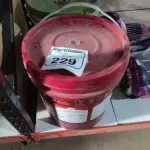 01 BALDE DE TINTA DE PISOS ACRÍLICO PREMIUM NA COR VERMELHO SEGURANÇA FOSCO 18L MARCA RENNER. (NO ESTADO) ATENÇÃO! FAZER A VISITAÇÃO ANTES DE ARREMATAR, NÃO SABEMOS SE FUNCIONA, LEILÃO NÃO TEM GARANTIA E NEM DEVOLUÇÃO, SUJEITO A POSSÍVEIS AVARIAS VISÍVEIS/OCULTAS E/OU AUSÊNCIA DE COMPONENTES.