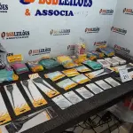 01 LOTE COM UTENSÍLIOS DE HIGIENE E CUIDADOS PESSOAIS DIVERSOS. (NO ESTADO) ATENÇÃO! FAZER A VISITAÇÃO ANTES DE ARREMATAR, NÃO SABEMOS SE FUNCIONA, LEILÃO NÃO TEM GARANTIA E NEM DEVOLUÇÃO, SUJEITO A POSSÍVEIS AVARIAS VISÍVEIS/OCULTAS E/OU AUSÊNCIA DE COMPONENTES.