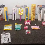 01 LOTE COM UTENSÍLIOS DE HIGIENE E CUIDADOS PESSOAIS DIVERSOS. (NO ESTADO) ATENÇÃO! FAZER A VISITAÇÃO ANTES DE ARREMATAR, NÃO SABEMOS SE FUNCIONA, LEILÃO NÃO TEM GARANTIA E NEM DEVOLUÇÃO, SUJEITO A POSSÍVEIS AVARIAS VISÍVEIS/OCULTAS E/OU AUSÊNCIA DE COMPONENTES.