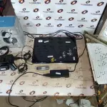 01 NOTEBOOK MARCA HP COM FONTE, 01 MOLDEM, 01 HEADPHONE MARCA NUBWO E 01 CÍTARA COM PARTITURAS. (NO ESTADO) ATENÇÃO! FAZER A VISITAÇÃO ANTES DE ARREMATAR, NÃO SABEMOS SE FUNCIONA, LEILÃO NÃO TEM GARANTIA E NEM DEVOLUÇÃO, SUJEITO A POSSÍVEIS AVARIAS VISÍVEIS/OCULTAS E/OU AUSÊNCIA DE COMPONENTES.