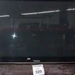 01 TV 58’’ MARCA PANASONIC. (NO ESTADO) ATENÇÃO! FAZER A VISITAÇÃO ANTES DE ARREMATAR, NÃO SABEMOS SE FUNCIONA, LEILÃO NÃO TEM GARANTIA E NEM DEVOLUÇÃO, SUJEITO A POSSÍVEIS AVARIAS VISÍVEIS/OCULTAS E/OU AUSÊNCIA DE COMPONENTES.