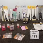 01 LOTE COM UTENSÍLIOS DE HIGIENE E CUIDADOS PESSOAIS DIVERSOS. (NO ESTADO) ATENÇÃO! FAZER A VISITAÇÃO ANTES DE ARREMATAR, NÃO SABEMOS SE FUNCIONA, LEILÃO NÃO TEM GARANTIA E NEM DEVOLUÇÃO, SUJEITO A POSSÍVEIS AVARIAS VISÍVEIS/OCULTAS E/OU AUSÊNCIA DE COMPONENTES.