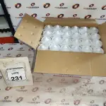 12 UNIDADES DE SILICONE ACÉTICO INCOLOR DE 240G CADA MARCA MONUMENTAL. (NO ESTADO) ATENÇÃO! FAZER A VISITAÇÃO ANTES DE ARREMATAR, NÃO SABEMOS SE FUNCIONA, LEILÃO NÃO TEM GARANTIA E NEM DEVOLUÇÃO, SUJEITO A POSSÍVEIS AVARIAS VISÍVEIS/OCULTAS E/OU AUSÊNCIA DE COMPONENTES.