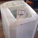 01 MÁQUINA DE LAVAR 9KG 220V MARCA ELECTROLUX. (NO ESTADO) ATENÇÃO! FAZER A VISITAÇÃO ANTES DE ARREMATAR, NÃO SABEMOS SE FUNCIONA, LEILÃO NÃO TEM GARANTIA E NEM DEVOLUÇÃO, SUJEITO A POSSÍVEIS AVARIAS VISÍVEIS/OCULTAS E/OU AUSÊNCIA DE COMPONENTES.