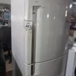 01 GELADEIRA 110V MODELO INVERSE MARCA BRASTEMP. (NO ESTADO) ATENÇÃO! FAZER A VISITAÇÃO ANTES DE ARREMATAR, NÃO SABEMOS SE FUNCIONA, LEILÃO NÃO TEM GARANTIA E NEM DEVOLUÇÃO, SUJEITO A POSSÍVEIS AVARIAS VISÍVEIS/OCULTAS E/OU AUSÊNCIA DE COMPONENTES.