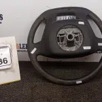 01 VOLANTE CITRÖEN C4 LOUNGE. (NO ESTADO) ATENÇÃO! FAZER A VISITAÇÃO ANTES DE ARREMATAR, NÃO SABEMOS SE FUNCIONA, LEILÃO NÃO TEM GARANTIA E NEM DEVOLUÇÃO, SUJEITO A POSSÍVEIS AVARIAS VISÍVEIS/OCULTAS E/OU AUSÊNCIA DE COMPONENTES.
