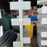 01 ESTANTE DE FERRO. (NO ESTADO) ATENÇÃO! FAZER A VISITAÇÃO ANTES DE ARREMATAR, NÃO SABEMOS SE FUNCIONA, LEILÃO NÃO TEM GARANTIA E NEM DEVOLUÇÃO, SUJEITO A POSSÍVEIS AVARIAS VISÍVEIS/OCULTAS E/OU AUSÊNCIA DE COMPONENTES.