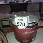 01 BALDE DE TINTA PVA NA COR BRANCA DE 14L MARCA MISTERLAR. (NO ESTADO) ATENÇÃO! FAZER A VISITAÇÃO ANTES DE ARREMATAR, NÃO SABEMOS SE FUNCIONA, LEILÃO NÃO TEM GARANTIA E NEM DEVOLUÇÃO, SUJEITO A POSSÍVEIS AVARIAS VISÍVEIS/OCULTAS E/OU AUSÊNCIA DE COMPONENTES.