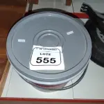 01 BALDE DE TINTA PVA NA COR BRANCA DE 16L MARCA MISTERLAR. (NO ESTADO) ATENÇÃO! FAZER A VISITAÇÃO ANTES DE ARREMATAR, NÃO SABEMOS SE FUNCIONA, LEILÃO NÃO TEM GARANTIA E NEM DEVOLUÇÃO, SUJEITO A POSSÍVEIS AVARIAS VISÍVEIS/OCULTAS E/OU AUSÊNCIA DE COMPONENTES.