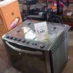 01 FOGÃO DE 05 BOCAS MARCA ELECTROLUX E 01 MOTOR DE CANCELA AUTOMÁTICA INCOMPLETO. (NO ESTADO) ATENÇÃO! FAZER A VISITAÇÃO ANTES DE ARREMATAR, NÃO SABEMOS SE FUNCIONA, LEILÃO NÃO TEM GARANTIA E NEM DEVOLUÇÃO, SUJEITO A POSSÍVEIS AVARIAS VISÍVEIS/OCULTAS E/OU AUSÊNCIA DE COMPONENTES.