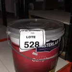 01 BALDE DE TINTA PVA NA COR PALHA DE 14L MARCA MISTERLAR. (NO ESTADO) ATENÇÃO! FAZER A VISITAÇÃO ANTES DE ARREMATAR, NÃO SABEMOS SE FUNCIONA, LEILÃO NÃO TEM GARANTIA E NEM DEVOLUÇÃO, SUJEITO A POSSÍVEIS AVARIAS VISÍVEIS/OCULTAS E/OU AUSÊNCIA DE COMPONENTES.