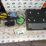 01 MÁQUINA DE ESCREVER MODELO PRÁXIS 201-II MARCA OLIVETTI E 01 MINI BATERIA ROCK BAND PS2/PS3/WII. (NO ESTADO) ATENÇÃO! FAZER A VISITAÇÃO ANTES DE ARREMATAR, NÃO SABEMOS SE FUNCIONA, LEILÃO NÃO TEM GARANTIA E NEM DEVOLUÇÃO, SUJEITO A POSSÍVEIS AVARIAS VISÍVEIS/OCULTAS E/OU AUSÊNCIA DE COMPONENTES.