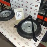 02 RODAS DE CARRINHO DE MÃO. (NO ESTADO) ATENÇÃO! FAZER A VISITAÇÃO ANTES DE ARREMATAR, NÃO SABEMOS SE FUNCIONA, LEILÃO NÃO TEM GARANTIA E NEM DEVOLUÇÃO, SUJEITO A POSSÍVEIS AVARIAS VISÍVEIS/OCULTAS E/OU AUSÊNCIA DE COMPONENTES.