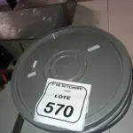 01 BALDE DE TINTA PVA NA COR BRANCA DE 14L MARCA MISTERLAR. (NO ESTADO) ATENÇÃO! FAZER A VISITAÇÃO ANTES DE ARREMATAR, NÃO SABEMOS SE FUNCIONA, LEILÃO NÃO TEM GARANTIA E NEM DEVOLUÇÃO, SUJEITO A POSSÍVEIS AVARIAS VISÍVEIS/OCULTAS E/OU AUSÊNCIA DE COMPONENTES.