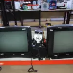 02 TVS DE TUBO E 05 ESTABILIZADORES DE MARCAS E MODELOS DIVERSOS. (NO ESTADO) ATENÇÃO! FAZER A VISITAÇÃO ANTES DE ARREMATAR, NÃO SABEMOS SE FUNCIONA, LEILÃO NÃO TEM GARANTIA E NEM DEVOLUÇÃO, SUJEITO A POSSÍVEIS AVARIAS VISÍVEIS/OCULTAS E/OU AUSÊNCIA DE COMPONENTES.