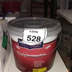 01 BALDE DE TINTA PVA NA COR PALHA DE 14L MARCA MISTERLAR. (NO ESTADO) ATENÇÃO! FAZER A VISITAÇÃO ANTES DE ARREMATAR, NÃO SABEMOS SE FUNCIONA, LEILÃO NÃO TEM GARANTIA E NEM DEVOLUÇÃO, SUJEITO A POSSÍVEIS AVARIAS VISÍVEIS/OCULTAS E/OU AUSÊNCIA DE COMPONENTES.