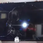 01 TV 75’’ MARCA TCL. (NO ESTADO) ATENÇÃO! FAZER A VISITAÇÃO ANTES DE ARREMATAR, NÃO SABEMOS SE FUNCIONA, LEILÃO NÃO TEM GARANTIA E NEM DEVOLUÇÃO, SUJEITO A POSSÍVEIS AVARIAS VISÍVEIS/OCULTAS E/OU AUSÊNCIA DE COMPONENTES.