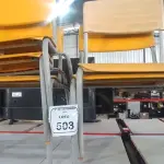 06 CADEIRAS INFANTIS NA COR AMARELA. (NO ESTADO) ATENÇÃO! FAZER A VISITAÇÃO ANTES DE ARREMATAR, NÃO SABEMOS SE FUNCIONA, LEILÃO NÃO TEM GARANTIA E NEM DEVOLUÇÃO, SUJEITO A POSSÍVEIS AVARIAS VISÍVEIS/OCULTAS E/OU AUSÊNCIA DE COMPONENTES.