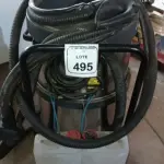 01 MÁQUINA EXTRATORA PROFISSIONAL DE ÁGUA QUENTE E VAPOR MODELO GV ETNA MARCA LAVOR. (NO ESTADO) ATENÇÃO! FAZER A VISITAÇÃO ANTES DE ARREMATAR, NÃO SABEMOS SE FUNCIONA, LEILÃO NÃO TEM GARANTIA E NEM DEVOLUÇÃO, SUJEITO A POSSÍVEIS AVARIAS VISÍVEIS/OCULTAS E/OU AUSÊNCIA DE COMPONENTES.