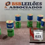 06 LATAS DE DILUENTE THINER 16 DE 900ML CADA MARCA EIXO NOBRE. (NO ESTADO) ATENÇÃO! FAZER A VISITAÇÃO ANTES DE ARREMATAR, NÃO SABEMOS SE FUNCIONA, LEILÃO NÃO TEM GARANTIA E NEM DEVOLUÇÃO, SUJEITO A POSSÍVEIS AVARIAS VISÍVEIS/OCULTAS E/OU AUSÊNCIA DE COMPONENTES.