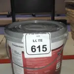 01 BALDE DE TINTA PVA NA COR AREIA DE 16L MARCA MISTERLAR. (NO ESTADO) ATENÇÃO! FAZER A VISITAÇÃO ANTES DE ARREMATAR, NÃO SABEMOS SE FUNCIONA, LEILÃO NÃO TEM GARANTIA E NEM DEVOLUÇÃO, SUJEITO A POSSÍVEIS AVARIAS VISÍVEIS/OCULTAS E/OU AUSÊNCIA DE COMPONENTES.