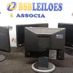 04 MONITORES MARCA SAMSUNG. (NO ESTADO) ATENÇÃO! FAZER A VISITAÇÃO ANTES DE ARREMATAR, NÃO SABEMOS SE FUNCIONA, LEILÃO NÃO TEM GARANTIA E NEM DEVOLUÇÃO, SUJEITO A POSSÍVEIS AVARIAS VISÍVEIS/OCULTAS E/OU AUSÊNCIA DE COMPONENTES.