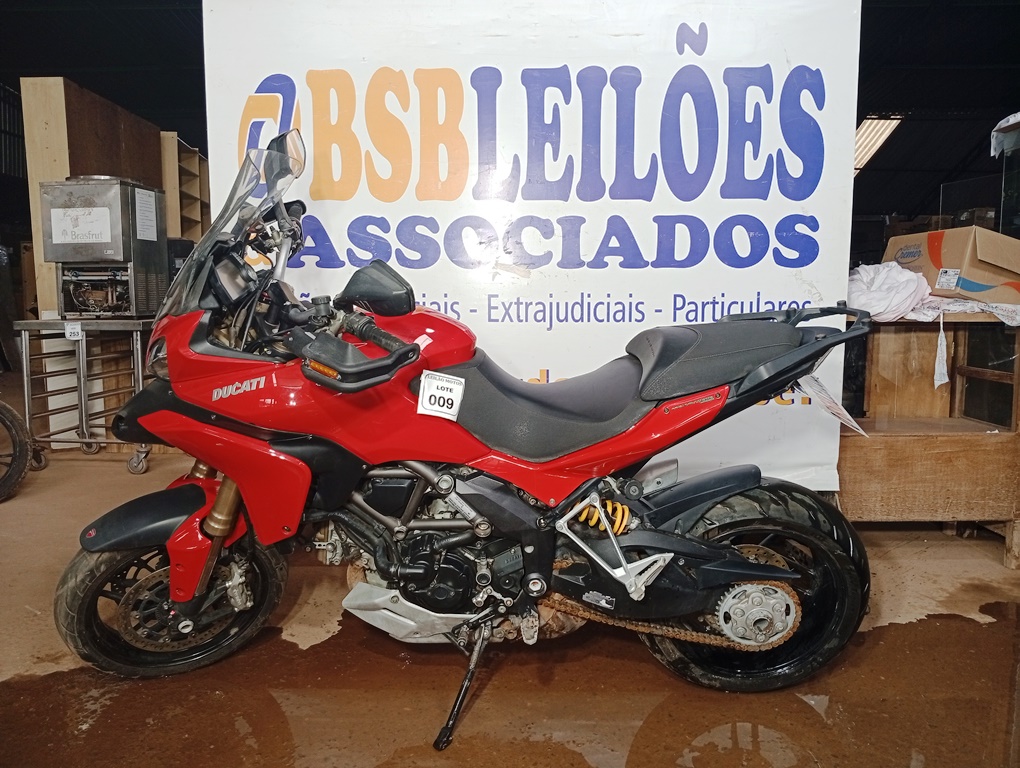 LEILÃO DE MOTOS E VEÍCULOS