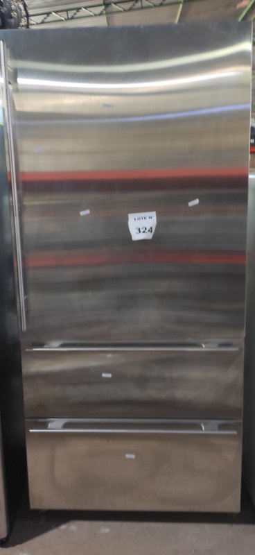 Foto de 01 GELADEIRA DE EMBUTIR. (NO ESTADO) ATENÇÃO! FAZER A VISITAÇÃO ANTES DE ARREMATAR, NÃO SABEMOS SE...